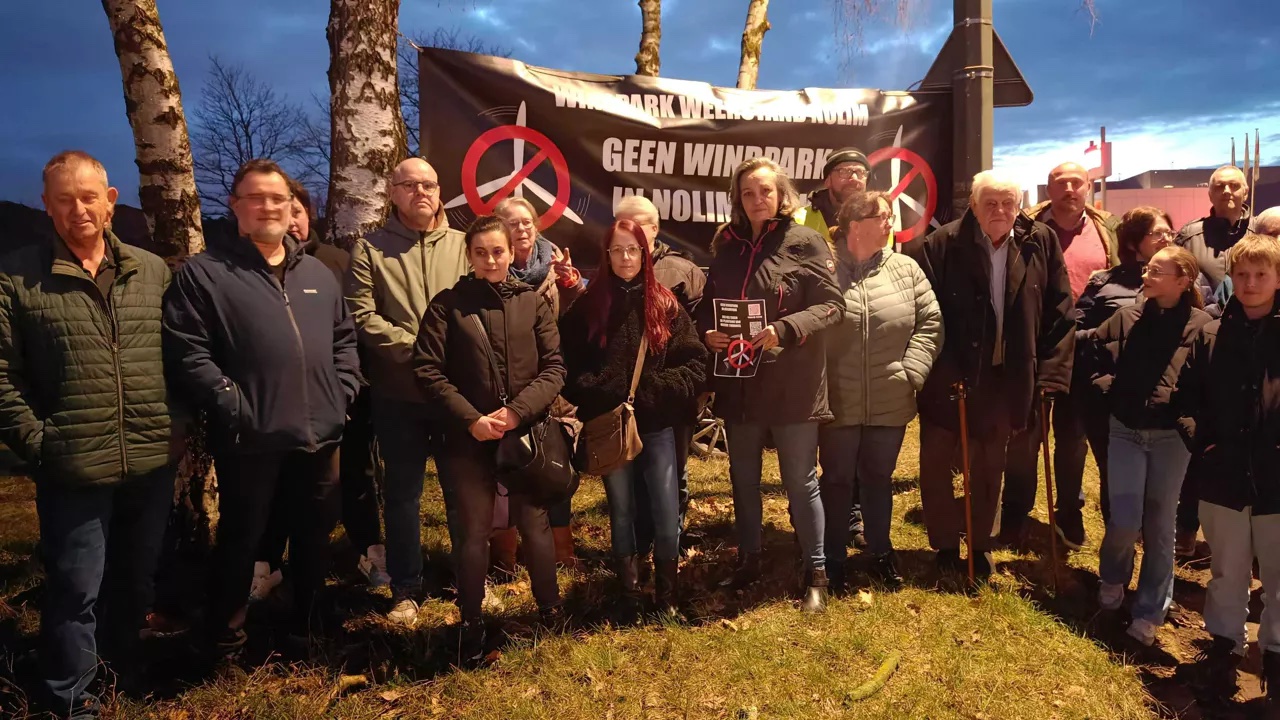 Ons protest volop in de pers